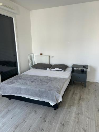 Studio at Rueil-Malmaison 20 mins drive to Paris - Location saisonnière - Rueil-Malmaison