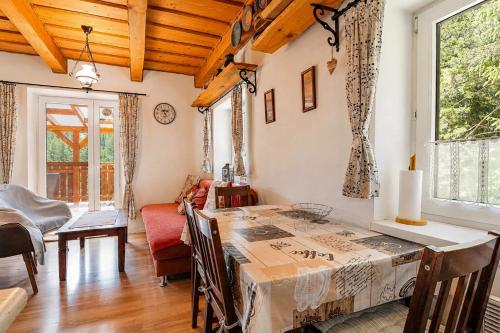 Norova chata in Zavažna Poruba