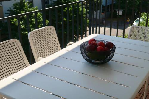 Balcony/terrace, L'Ecrin Parisien - T3 Design - Le Bourget - CDG in Le Bourget