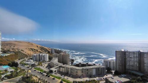 Austral-Home with extraordinary sea view
