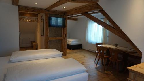 Waldrast Bed & Breakfast - image 5