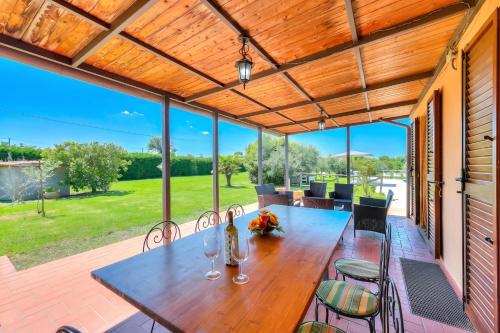 شرفة/ تراس, Villa San Lorenzo - Happy Rentals in Le Fosse