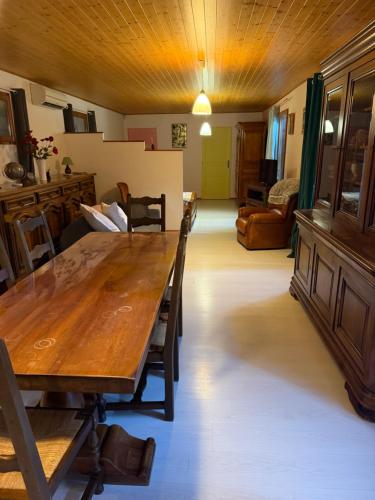 Studio privé (Studio prive) in Cazilhac