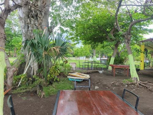 Kencho's Beach House-Sunset & Beachside stay in Ometepe in Mérida