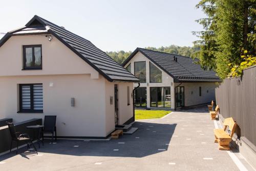 West Nest Kosmach in Kosmach