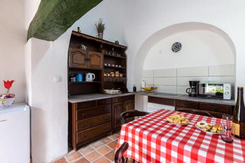 Konyha, Klementina's Guest House - Happy Rentals in Nemesvita