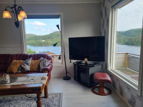 Seadmed, 6 person holiday home in Øyslebø in Marnardal