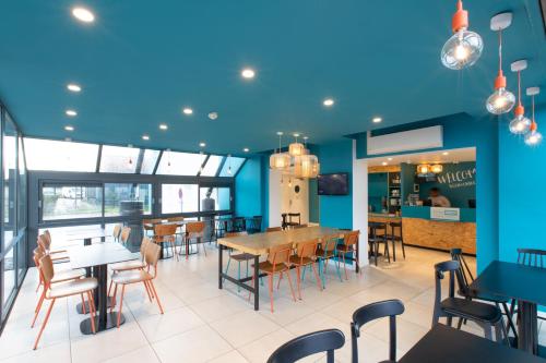 Ресторан, Kyriad ECO - Dijon Sud Chenove in Шенов