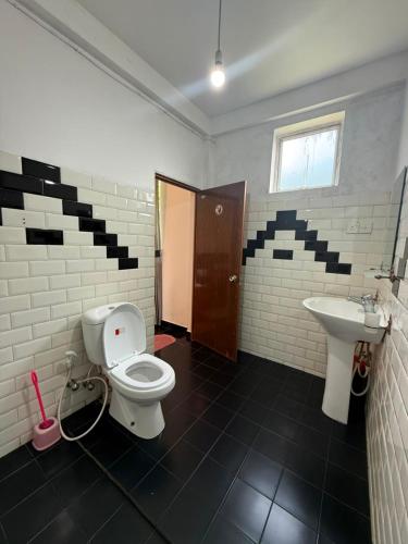 Villa Grand Mellow Lake View - image 5