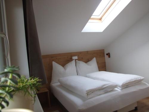 One-Bedroom Apartment with Balcony