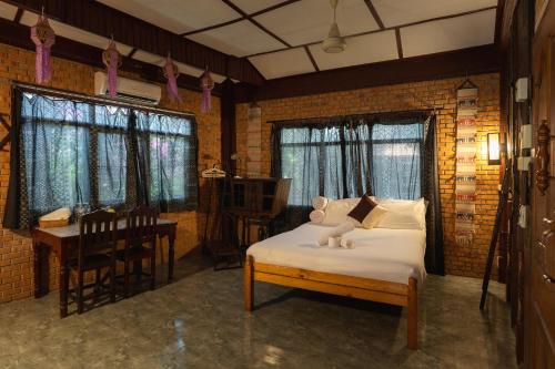 บ้านพัก สำหรับ 4 คน (House for 4 People)
