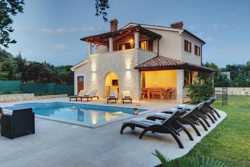 Villa Smrikve - image 4