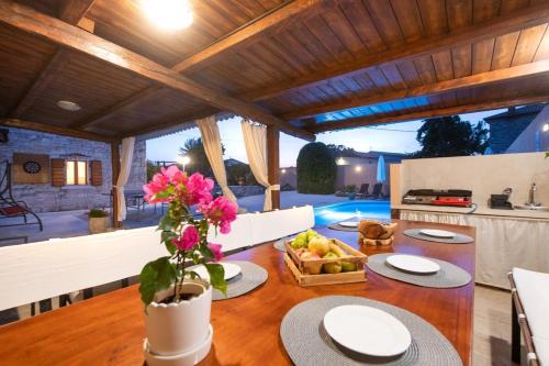 Iekārtas, Holiday Home in Barban with Private Pool in Hreljici