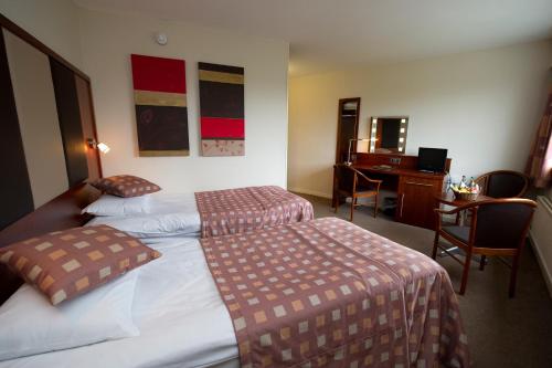 Normandy Hotel (Near Glasgow Airport) - main image