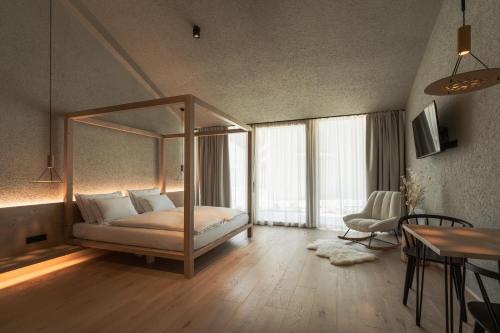 Zen Emerald Resort & Spa, Soča river (Zen Emerald Resort & Spa, Soca river) in Most na Soci