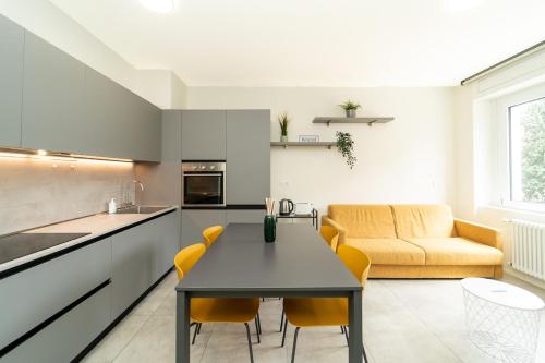 ImmobiliaRent - Santa Sofia apartment A