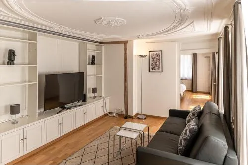 Awesome 2BR flat near lake and city center - SF16 in Zürich, Schweiz