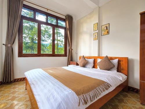 Exterior view of Nam Homestay