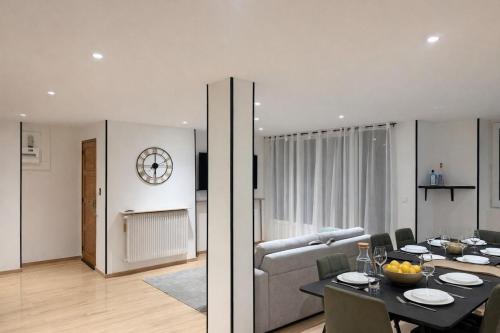 Bright apartment and arking space