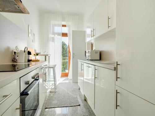 Arcadio Home - City Comfort