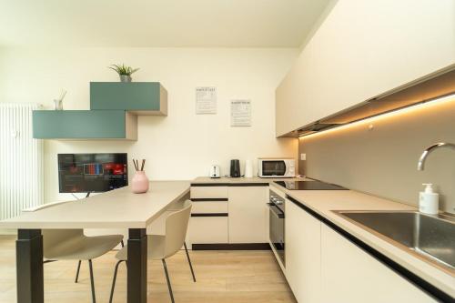 ImmobiliaRent Santa Sofia Apartment B