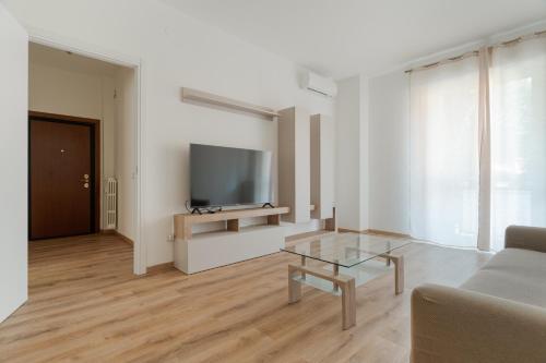 GuestHost - Cozy Balcony Flat Milano Comasina MM3