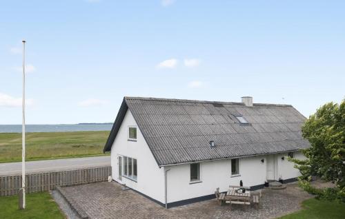 Nice Home In Løgstør With House Sea View