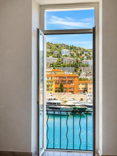 Nice loft sur mer & port - balcon & clim