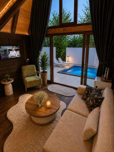 Oce Bungalow in ريزه