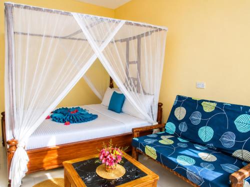 Tumaini Bungalows – Nungwi, OK