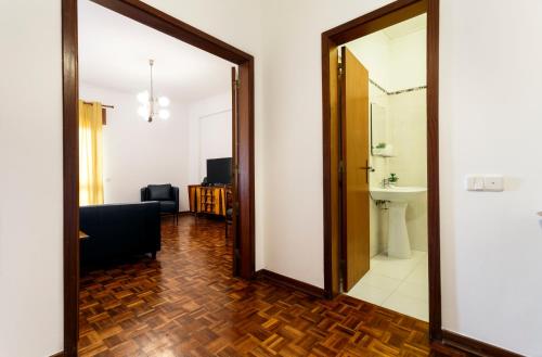 WHome | Damasceno Large Apartment #39, Lisabon (fotografie 9)