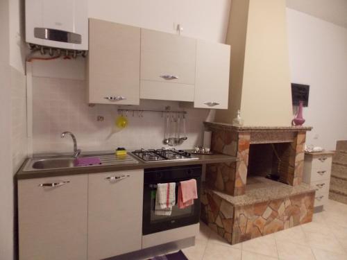 Konyha, Casa di Malù (Casa di Malu) in Castelluccio Superiore