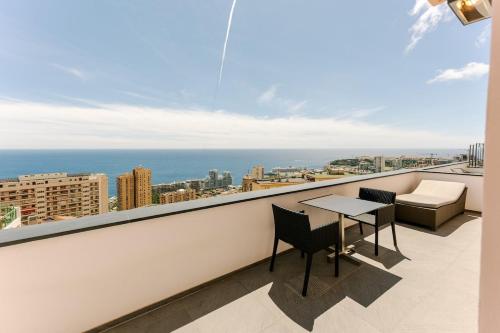Sea View Apartment