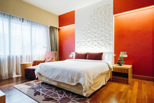 room detail thumbnail 0
