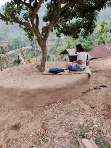 Lanka Farm House -Peaceful hilly home made from Stone and mud in Tansen