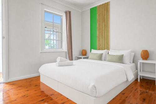 2 Bedroom House Darling Harbour Good for 6 Guests - image 3