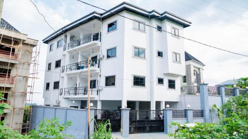 Moonlight heaven suites in Лимбе