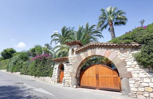 Studio Cosy Cannes bld du midi 2 piscines Sauna Plage