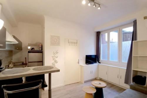 Bright and quiet studio in Nice