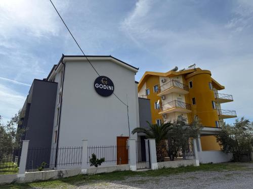 BedGodini, Golem