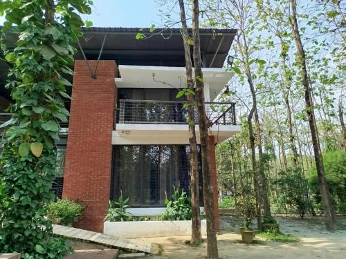Segun Bagan Vacation Home in Baroipara