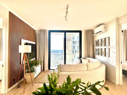 Explore Ellipse Properties - image 5
