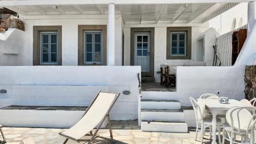 المنظر الخارجي, Chora Patmos Endless Blue in Patmos