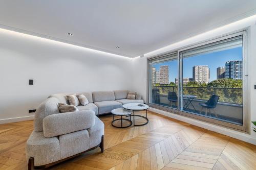 AC 2 bedrooms