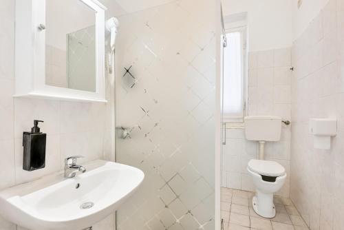 Hotel Sole – Marina di Massa, WI