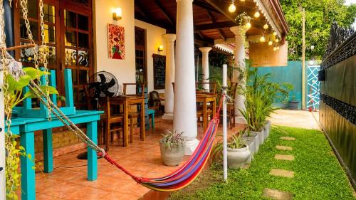 Ceylon Glory Hostel in Negombo