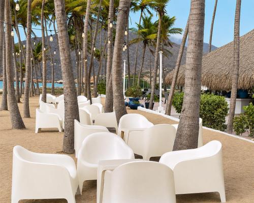 Costa Caribe Hotel Beach & Resort in Altagracia