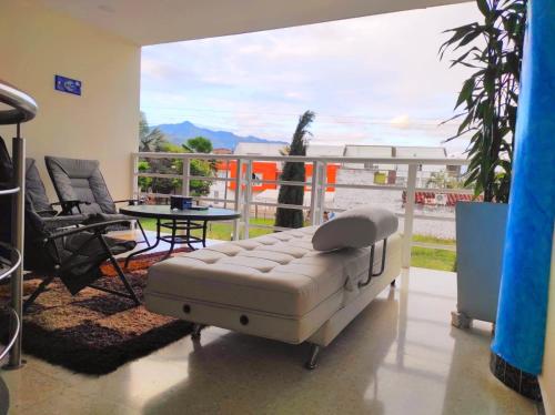 Hotel Oasys Blue in Roldanillo
