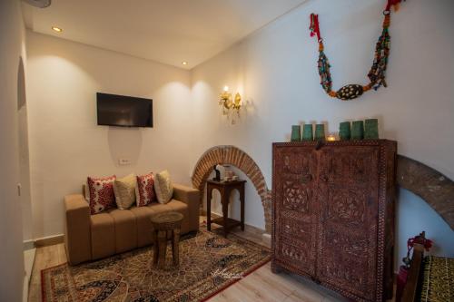 Riad el Fenna 1974 - image 4
