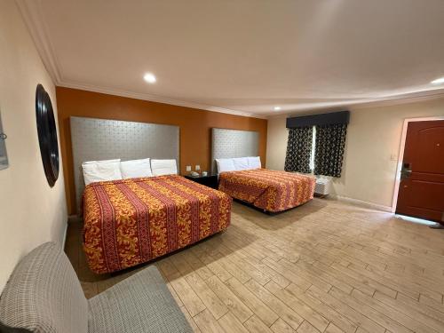 El Rancho Motel in يوما